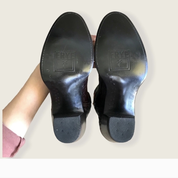 RARE Frye LIMITED EDITION Jennifer Estes Floral Crocodile Leather Cowboy Boot - Picture 8 of 9